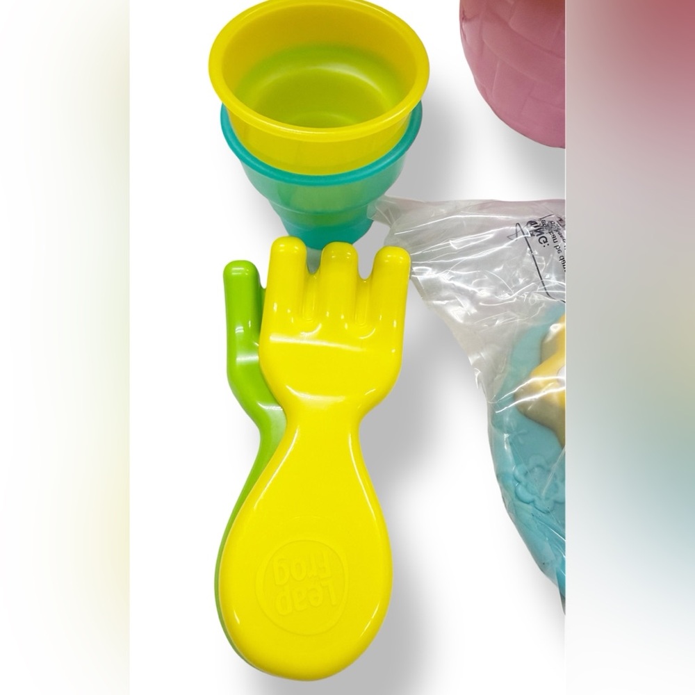 LeapFrog Shapes & Sharing Picnic Basket – Interactive Learning Toy set - Picture 5 of 8